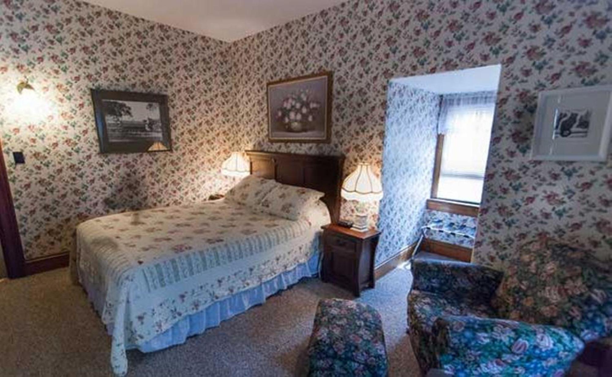 Carriage House Inn Fredericton Esterno foto