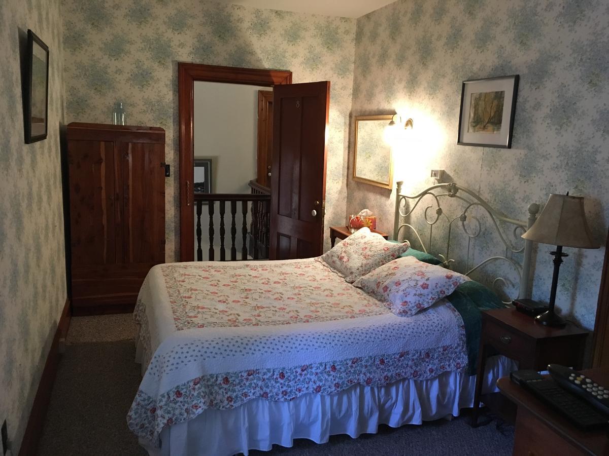 Carriage House Inn Fredericton Esterno foto